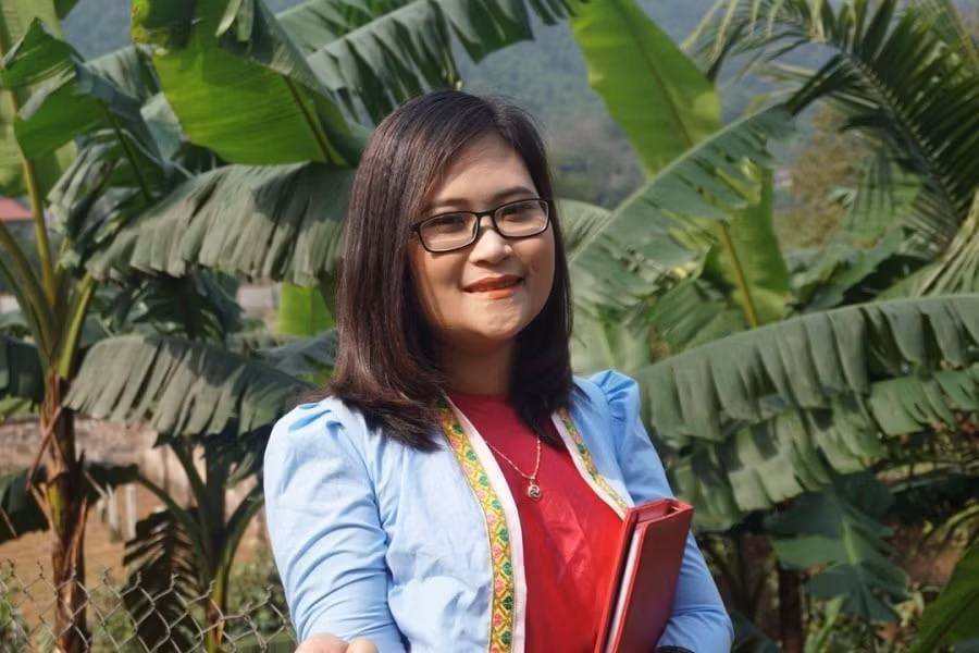 Cô Hà Ánh Phượng, giáo viên tiếng Anh của Trường THPT Hương Cần, Thanh Sơn, Phú Thọ. Ảnh: VietNamNet