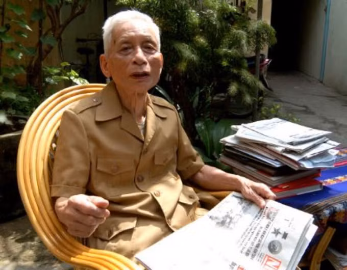 Nhà báo Hoàng Tùng - Chủ tịch Hội Nhà báo Việt Nam khóa III, IV.