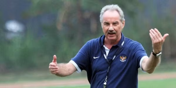 Alfred Riedl