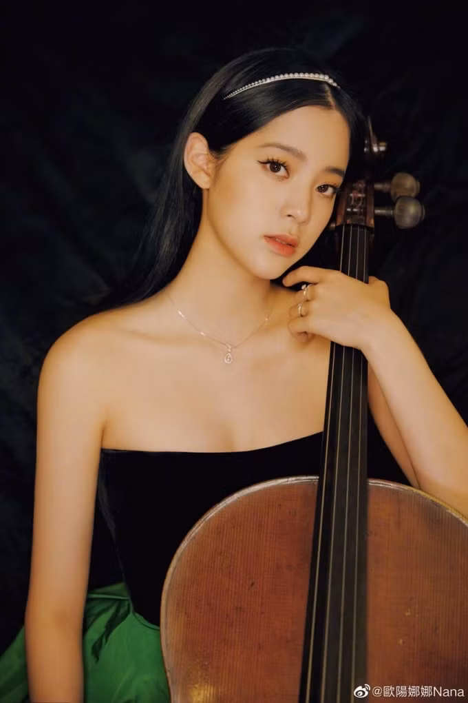 Na Na hiện là một trong những tiểu hoa thế hệ mới của showbiz Hoa ngữ.