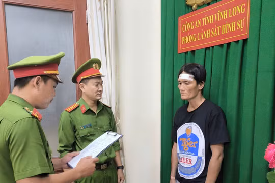 Vĩnh Long: Người đàn ông đâm tử vong tình địch vì ghen tuông