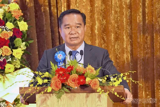 Chủ tịch UBND TP.HCM: Bệnh viện Hùng Vương là minh chứng cho năng lực ngành y tế thành phố