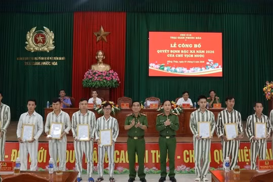 Đồng Tháp đặc xá 234 phạm nhân tại hai trại giam