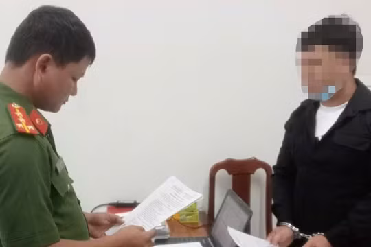 Bắt giam đối tượng vác dao chém người gây thương tích 53%