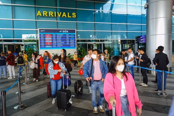 da nang don doan khach thai lan xong dat vao ngay dau nam moi quy mao 2023 hinh 4
