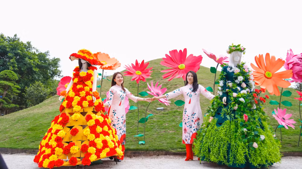 ron rang cac diem den dau nam du lich viet nam don tin hieu vui nhu tet hinh 3