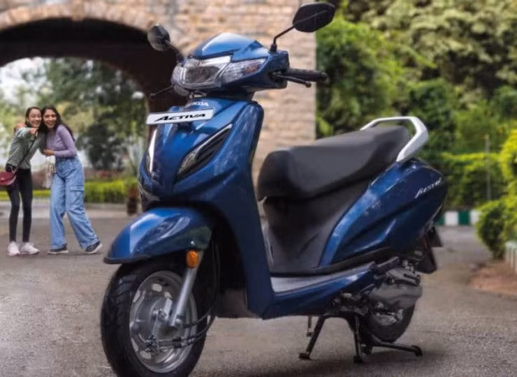 honda tung xe ga moi giong het lead gia re 232 trieu dong hinh 1