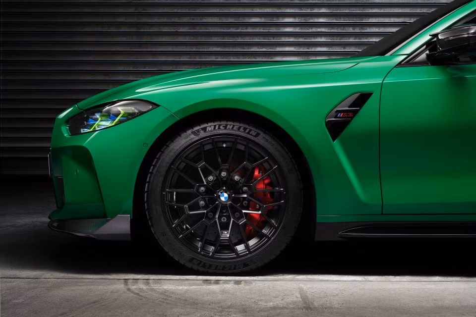 bmw m3 cs moi duoc tinh chinh thiet ke va hieu nang hinh 13