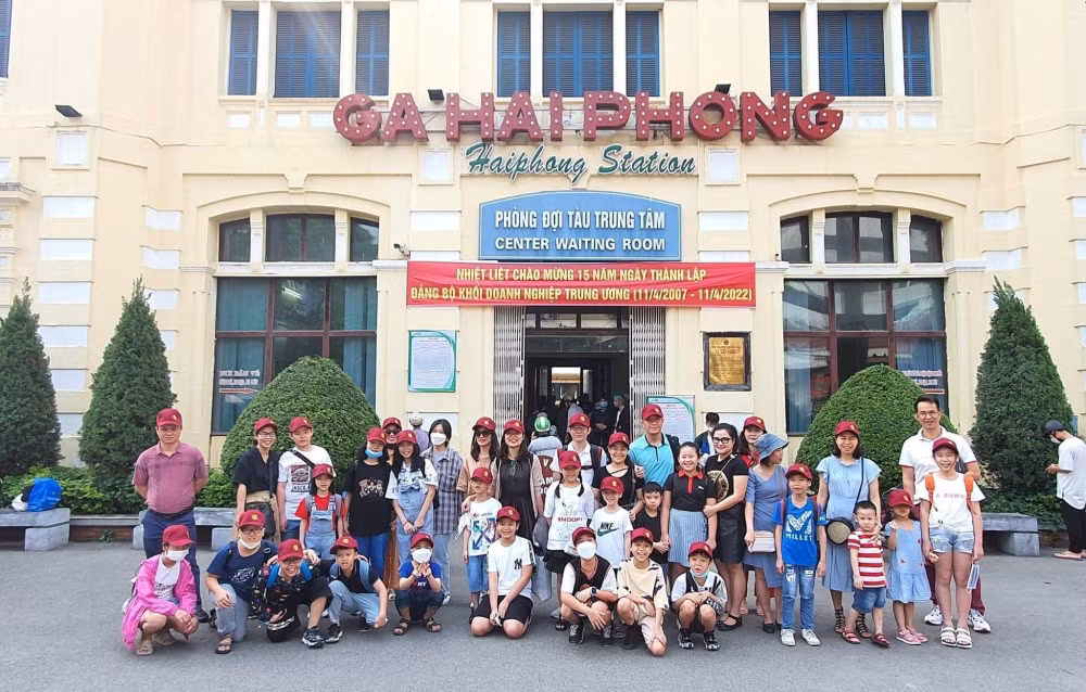 trai nghiem du lich am thuc voi tuyen duong sat ha noi hai phong dip tet hinh 1