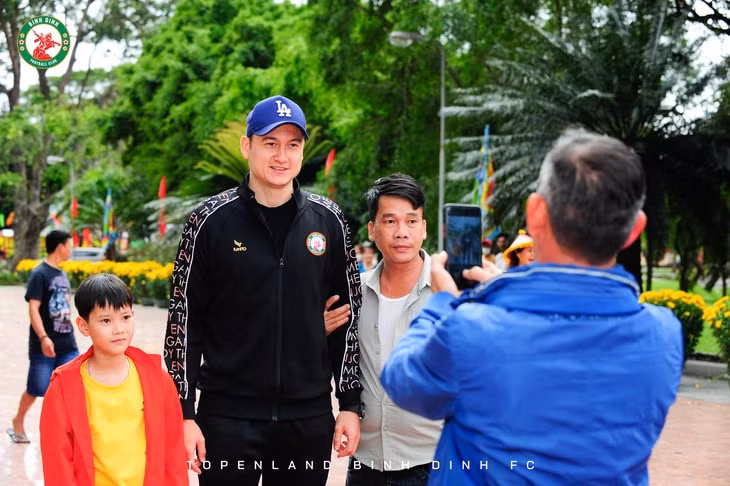 dang van lam lam doi truong clb binh dinh hinh 3