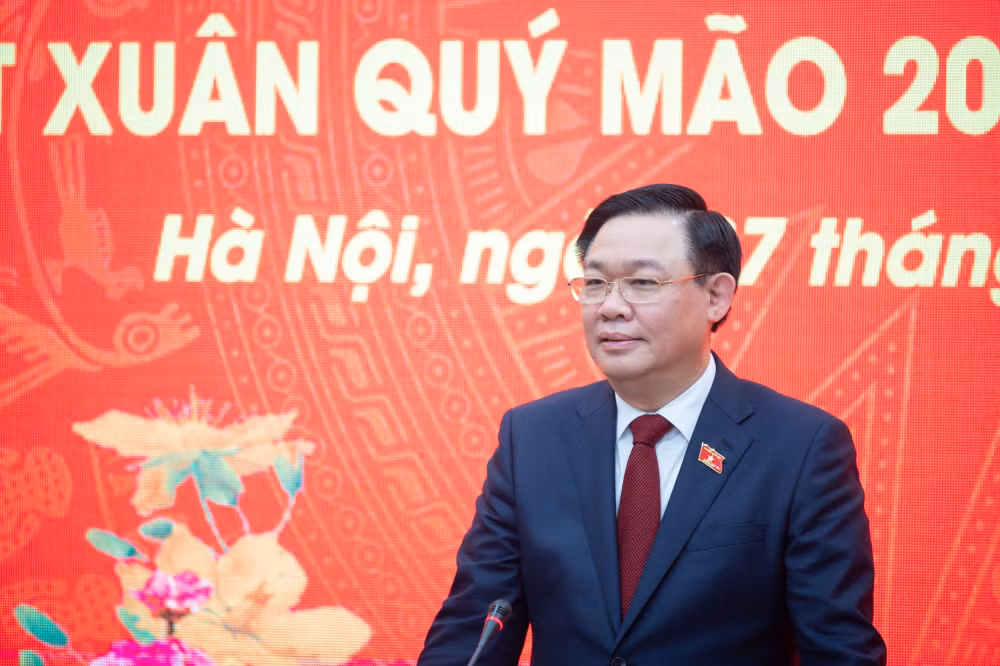 chu tich quoc hoi vuong dinh hue vien nghien cuu lap phap neu cao tinh than chuan bi tu som tu xa hinh 1