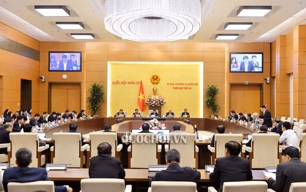 Phiên họp thứ 40 của Uỷ ban Thường vụ Quốc hội. Ảnh: quochoi.vn