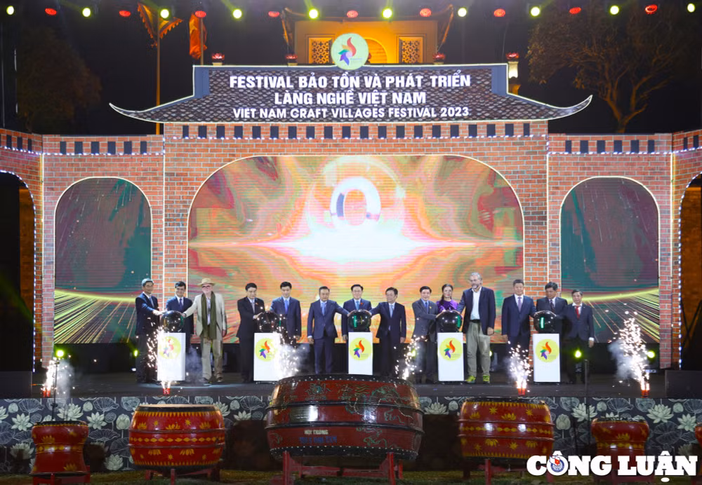 an tuong chuong trinh khai mac festival lang nghe viet nam nam 2023 hinh 1
