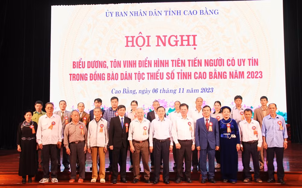 cao bang ton vinh 150 dien hinh tien tien la nguoi co uy tin trong dong bao dtts nam 2023 hinh 3