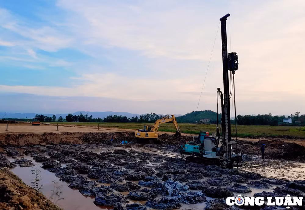 nhon nhip tren cong truong cao toc bac nam phia dong qua ha tinh hinh 1