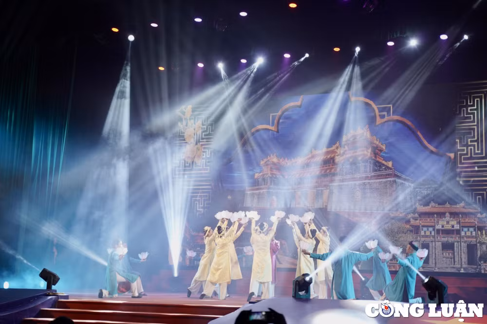 giao luu nghe thuat viet nam lao nghia tinh sat son doi doi ben vung hinh 8