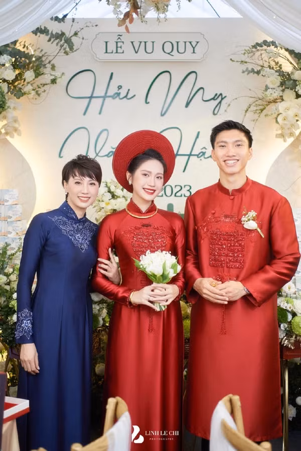 nhan sac gay sung sot cua me vo doan van hau hinh 1