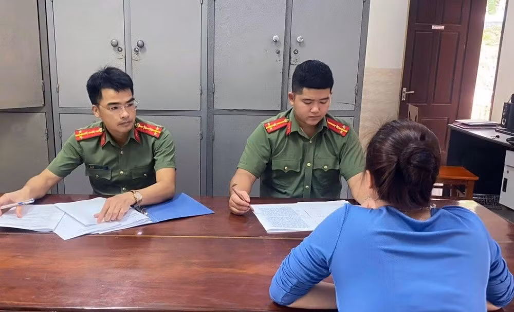 xu phat doi tuong dang tin sai su that len tai khoan ca nhan gay hoang mang du luan hinh 1