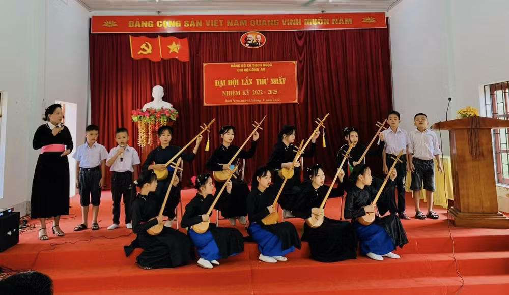 giu gin phat huy gia tri ban sac van hoa cac dan toc hinh 1