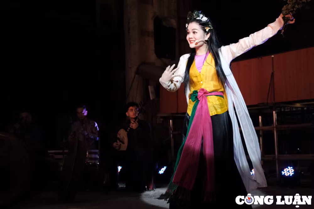 gioi thieu nghe thuat truyen thong ket hop duong dai duong truong hinh 6