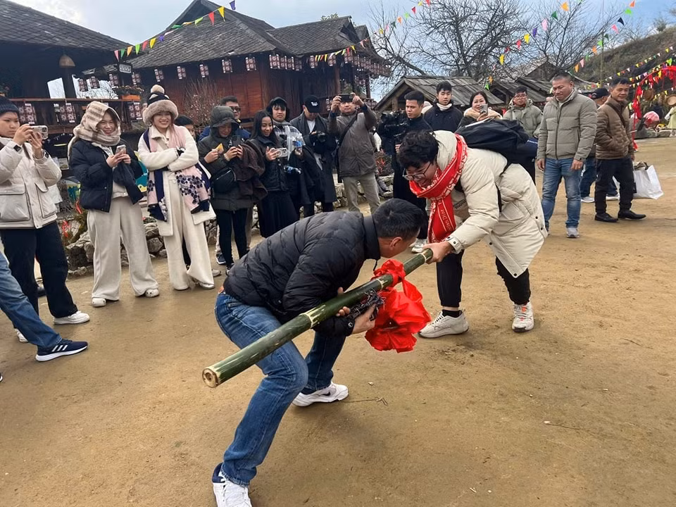 lao cai quy 1 2025 don hon 3 trieu luot khach du lich tong thu dat tren 10000 ty dong hinh 1
