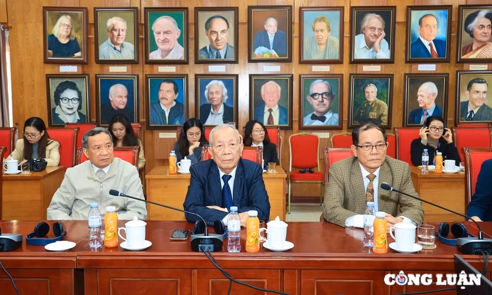 thuc day quan he huu nghi toan dien viet nam rumania hinh 8