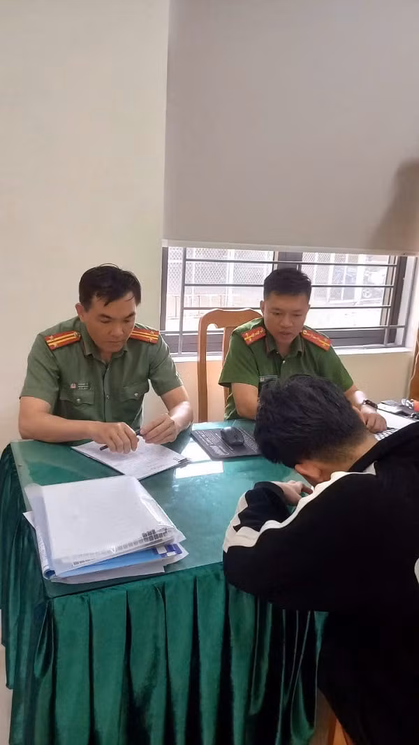 thong tin chinh thuc ve nghi an me sat hai 2 con de truc loi bao hiem tai quang nam hinh 1