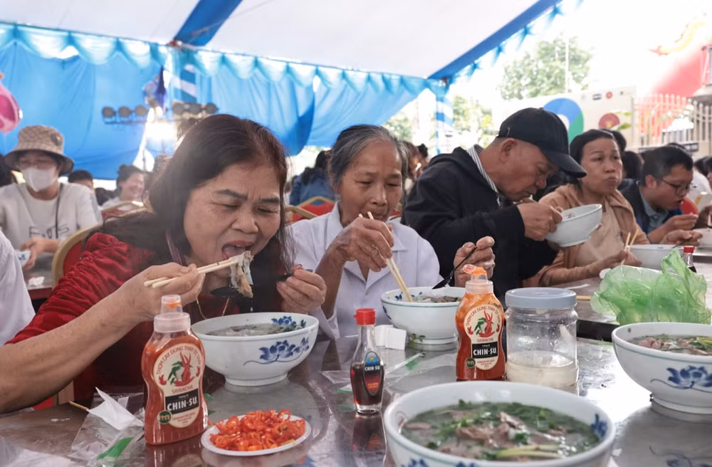 masan consumer dong hanh cung le hoi pho van cu 2025 ton vinh huong vi truyen thong viet hinh 7