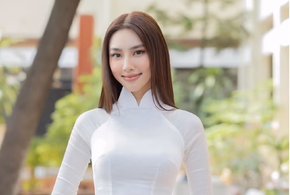 fanpage va kenh tiktok hang trieu luot theo doi cua thuy tien bien mat hinh 1