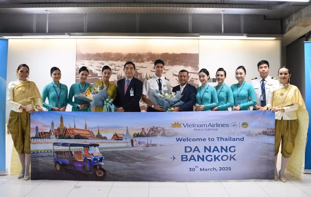 don song tang truong du lich vietnam airlines mo lai loat duong bay quoc te hinh 4