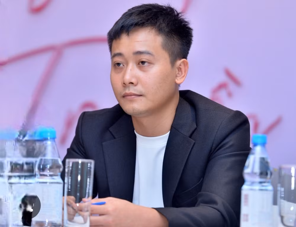 cho thoi uy vien uy ban trung uong mat tran to quoc viet nam doi voi ong pham quang linh hinh 1