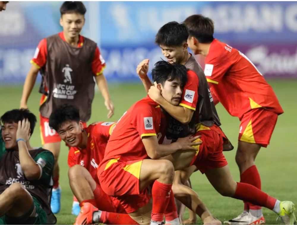 nhan dinh u17 viet nam vs u17 uae 22h ngay 10 4 tai vck u17 chau a 2025 hinh 1