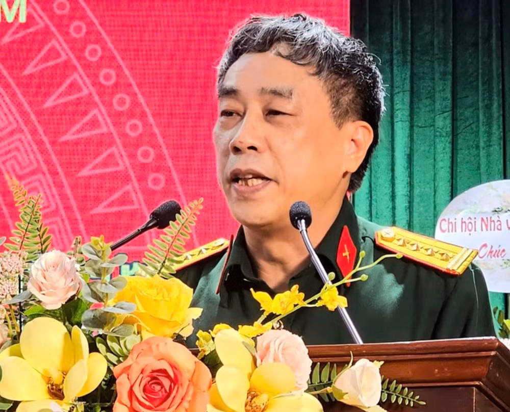 van hoc thoi khang chien chong my la ngon lua truyen cam hung cho the he tuong lai hinh 1