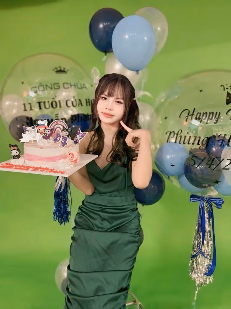 hoa hau phung hieu anh he lo du an mv hai phong phai long truoc khi du hoc uc hinh 6
