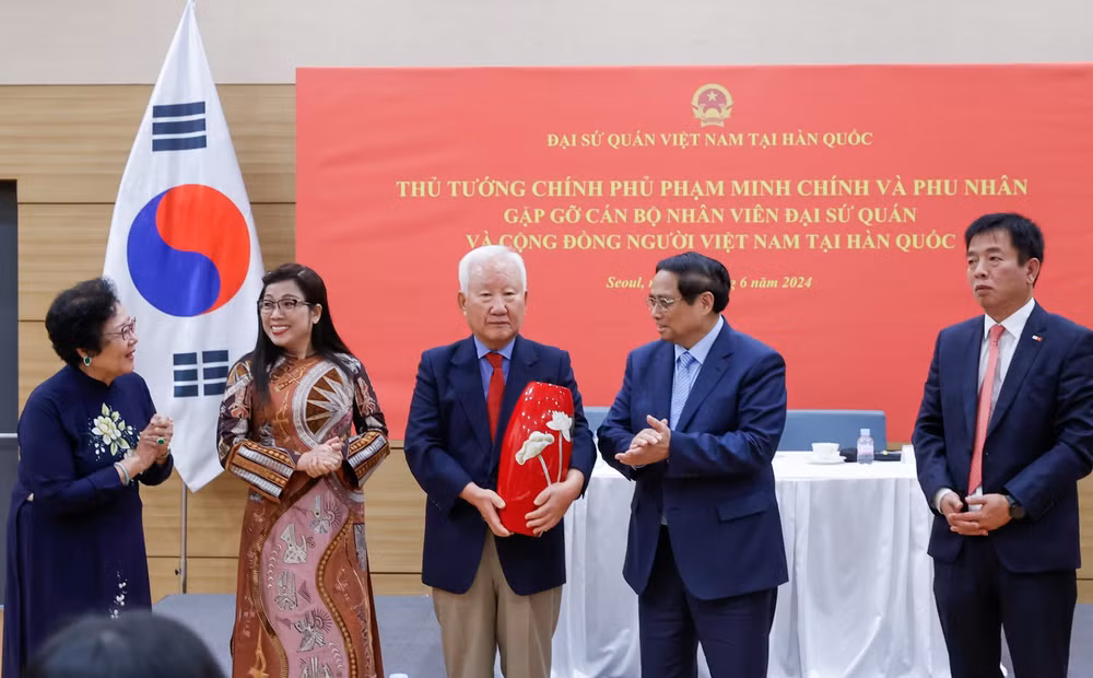 cong dong nguoi viet nam tai han quoc co nhung dong gop lon voi chat luong cao cho to quoc hinh 4