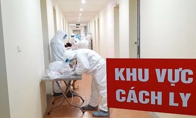 Ca mắc Covid-19 mới ở Hà Nội là nhân viên ngân hàng trên phố Hàng Da. Ảnh minh họa.