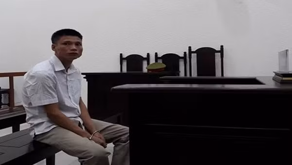 Bị cáo Lê Anh Tuấn tại phiên tòa