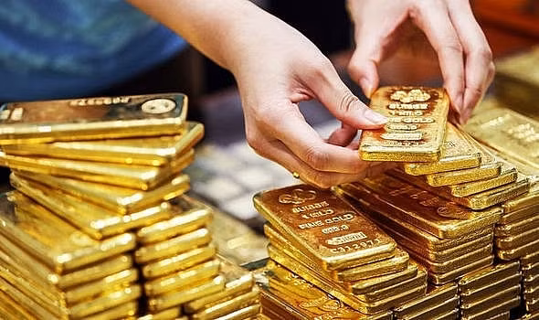 Giá vàng đã tăng quá mạnh, khiến nhiều người e ngại mặt hàng này đã chạm đỉnh. Ảnh minh họa.