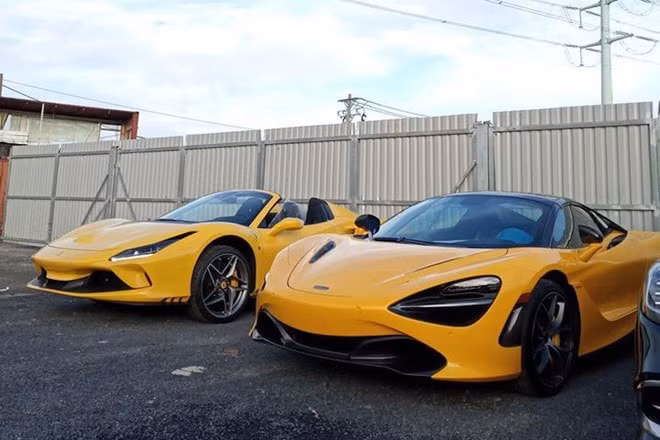 Cặp đôi màu vàng Ferrari F8 Spider và McLaren 720S cùng được đưa về Việt Nam. Ảnh: internet.