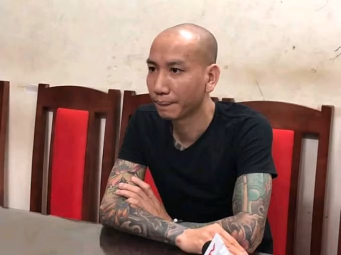 Giang hồ mạng - Phú Lê bị khởi tố.