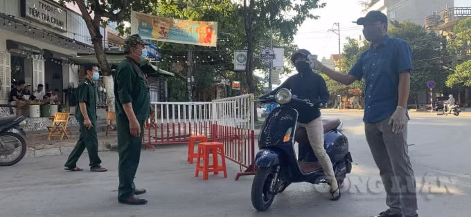 Chốt kiểm soát dịch bệnh tại TP Sầm Sơn, Thanh Hóa