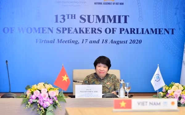 Chủ nhiệm Ủy ban Về các vấn đề xã hội Nguyễn Thuý Anh tham dự Hội nghị trực tuyến điểm cầu tại Việt Nam