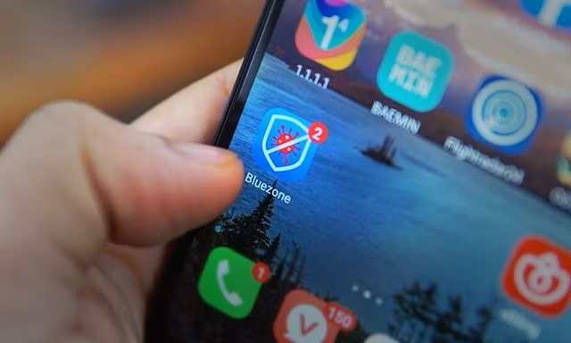 Viettel tặng 5G data cho người dùng khi tải ứng dụng Bluezone. Ảnh: internet.