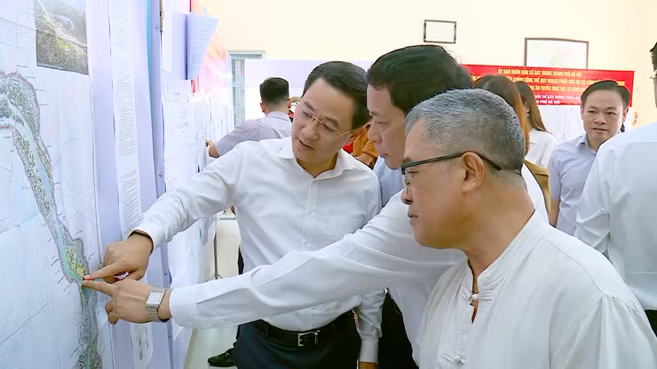 quay-lay-y-kien-nhan-dan-ve-truc-dai-lo-canh-quan-song-hong-nam-2026mp4snapshot0222658.png