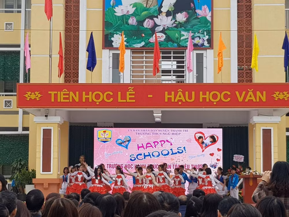 truong thcs ngu hiep luon huong den an toan hanh phuc hinh 3