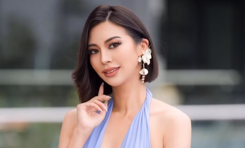 erina hanawa tan hoa hau du lich the gioi co gi dac biet hinh 2