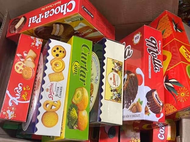 nhieu loai banh keo gia nhai nhan mac tinh vi xuat hien dip sat tet hinh 1