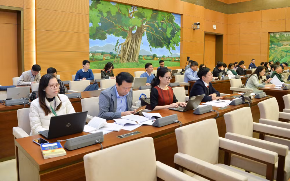 lo trinh mot so truong hop trong du an luat kham chua benh sua doi len toi 10 nam la rat dai hinh 2