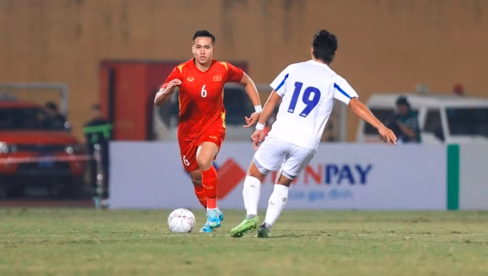 van quyet ghi ban may man dt viet nam thang nhoc philippines hinh 3