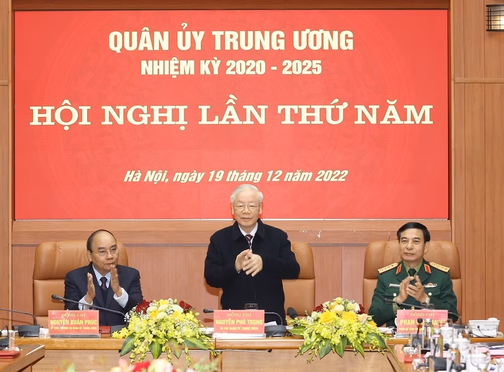tong bi thu nguyen phu trong dang bo quan doi phai lam guong lam mau trong toan dang hinh 1